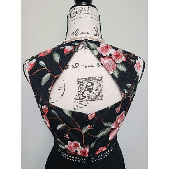 🌹Rose Embroidered Elegant Romantic Cocktail Classy Floral Dress XXL NWT - Picture 11 of 16